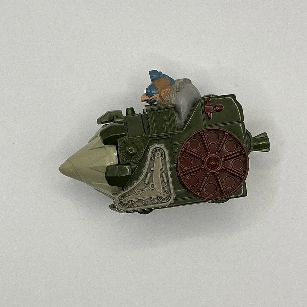 Disney Atlantis The Lost‎ Empire Mole Moliere Drill Tank McDonald's Toy 2001